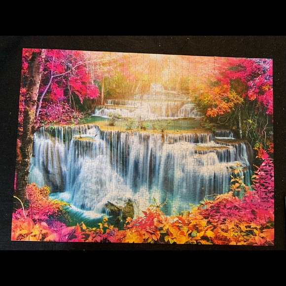 1000 Piece Jigsaw Puzzle - Picture 2 of 11
